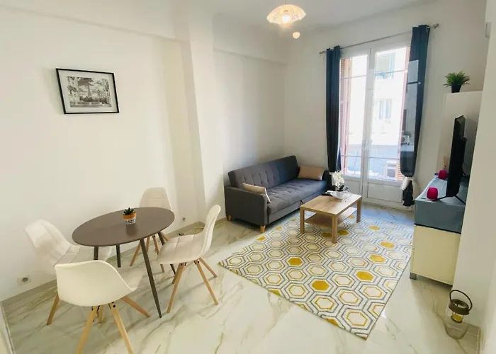 Studio, Centre Ville, Bord De Mer,