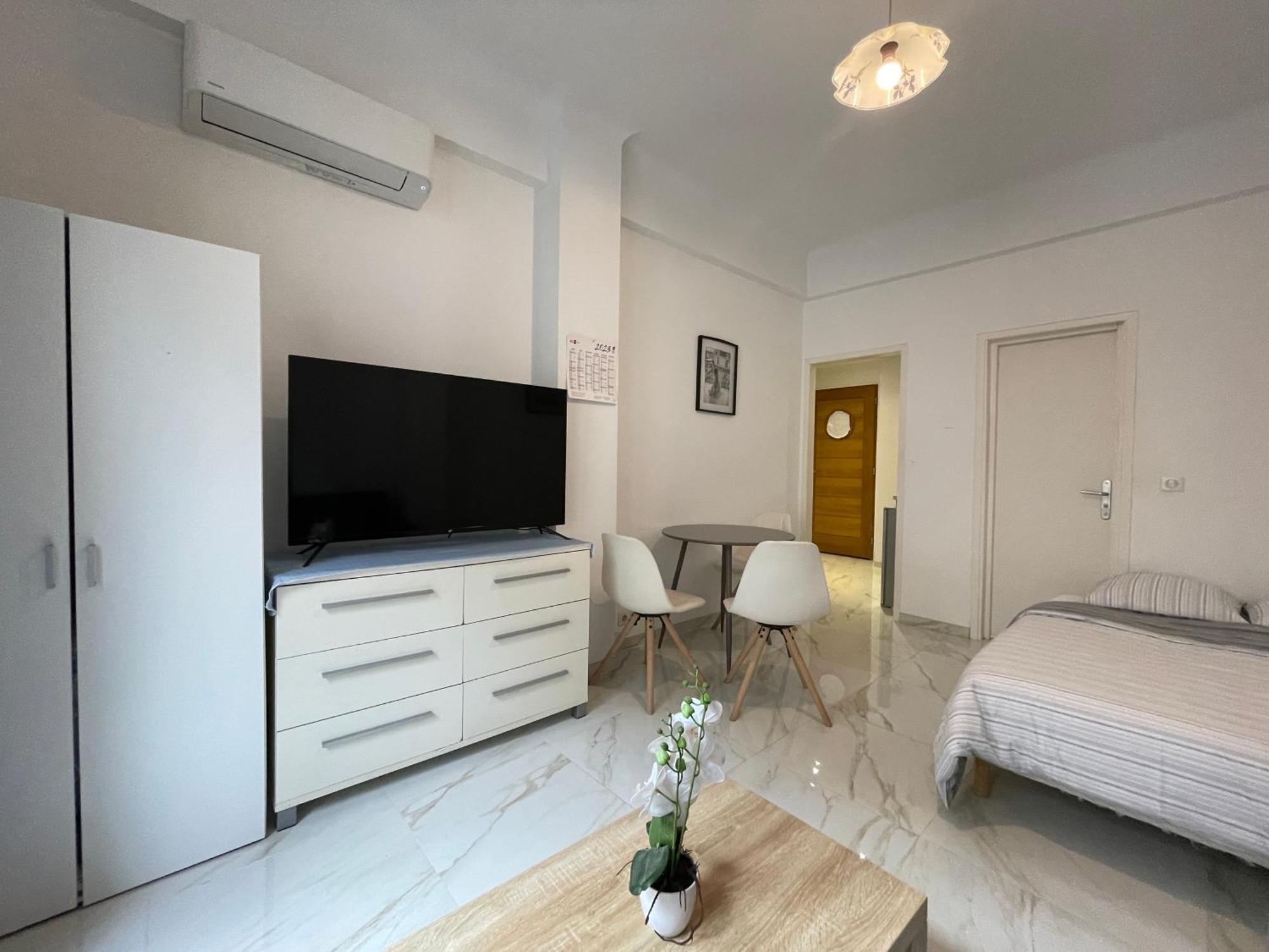 Studio, Centre Ville, Bord De Mer, Appartamento
